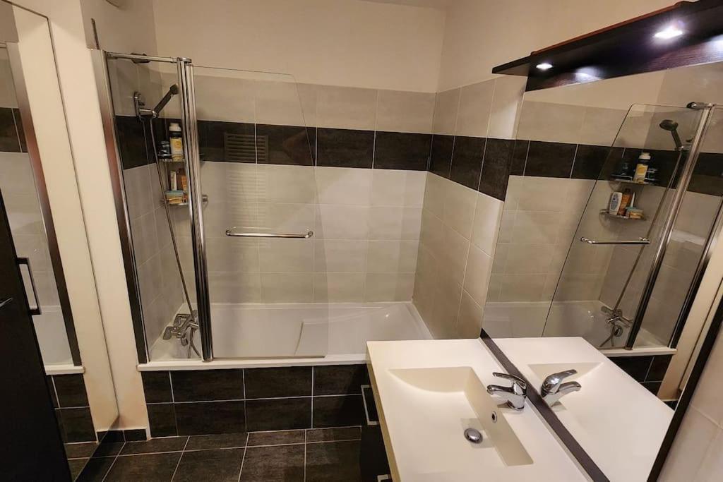 Appartement Voie Lactee Lyon Eksteriør bilde
